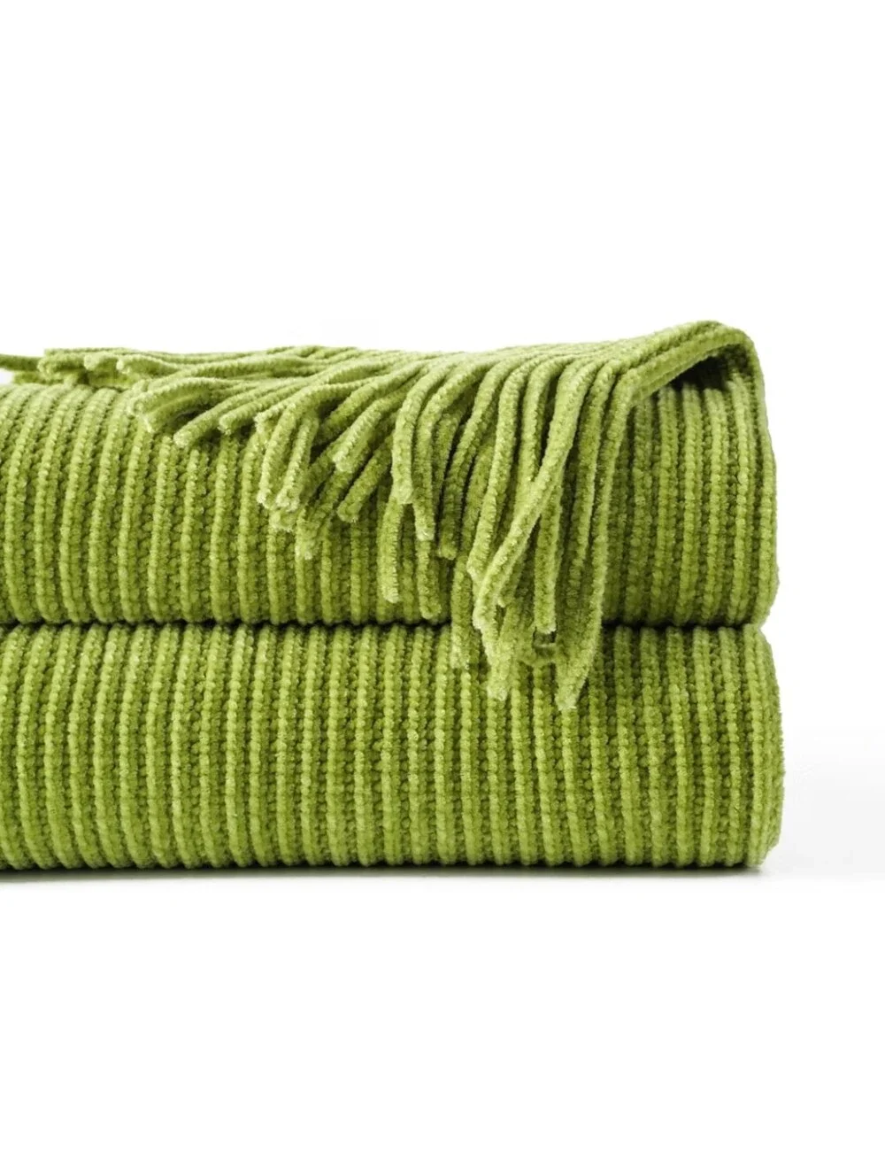 Battilo NWT Chenille Knit Throw Blanket With Tassels In Apple Green 60